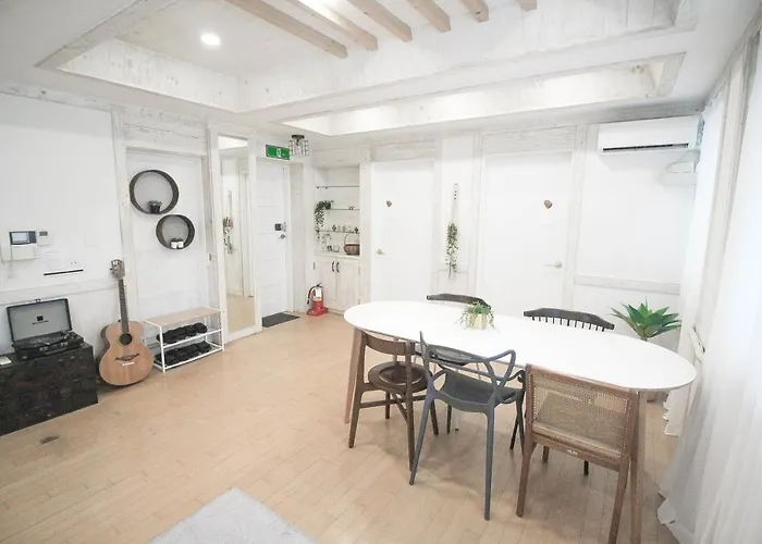 Dada Hongdae Seul
