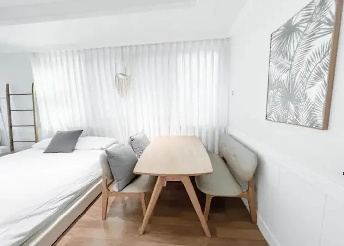 Dada Hongdae 3*