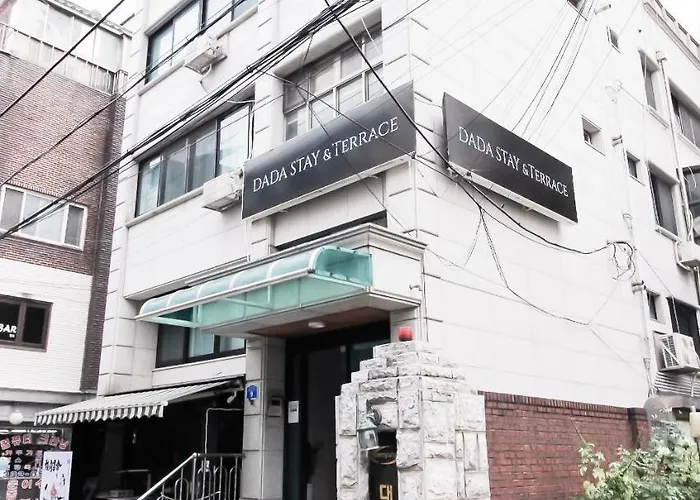 Pensión Dada Hongdae Seúl