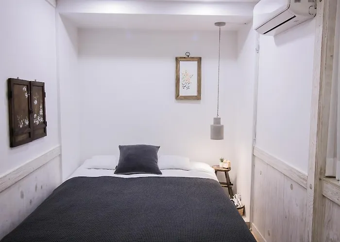 Dada Hongdae 3*